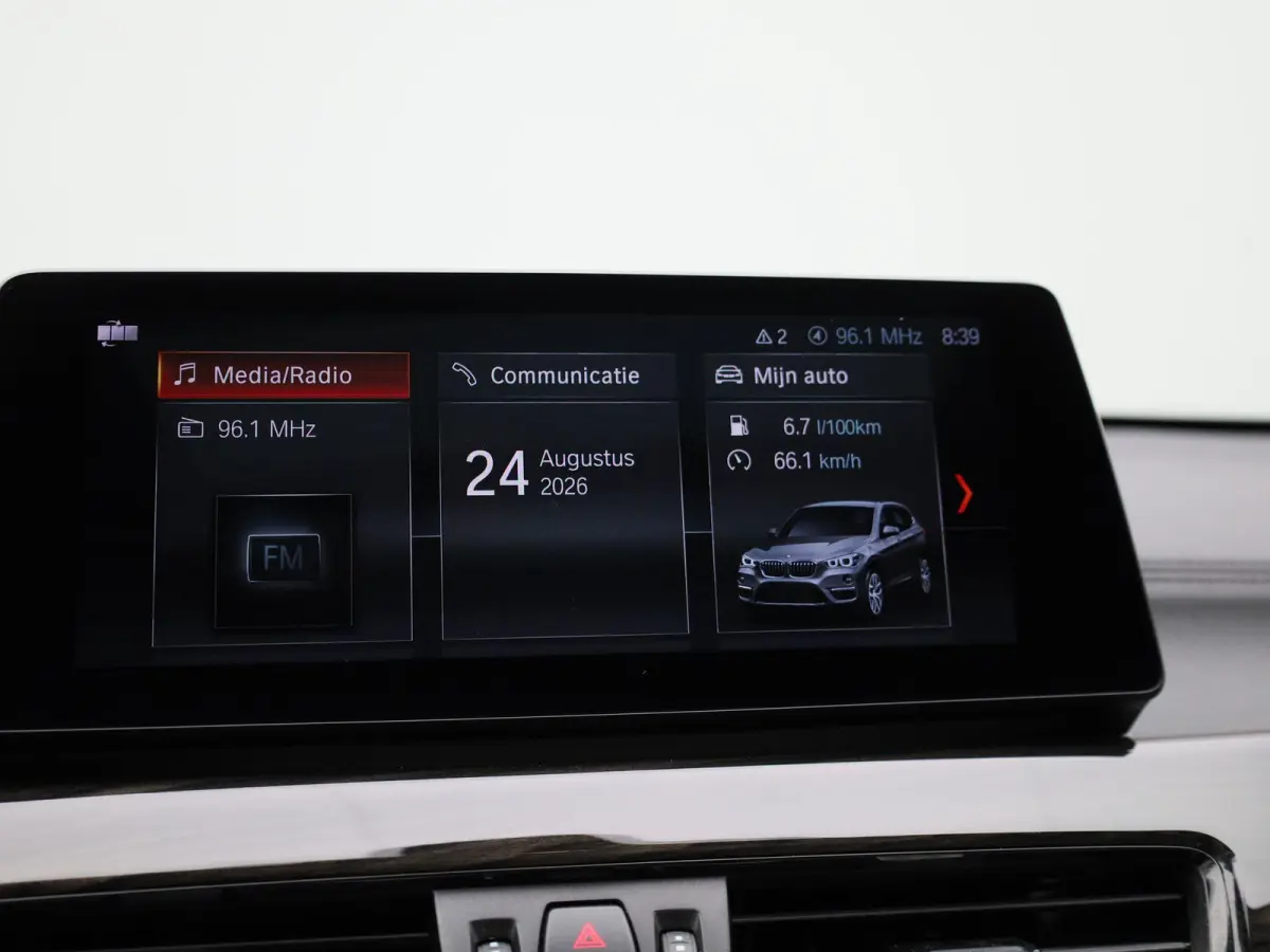 xDrive25e | PANORAMADAK | CAMERA | HEAD UP DISPLAY | PARKEERSENSOREN | CRUISE