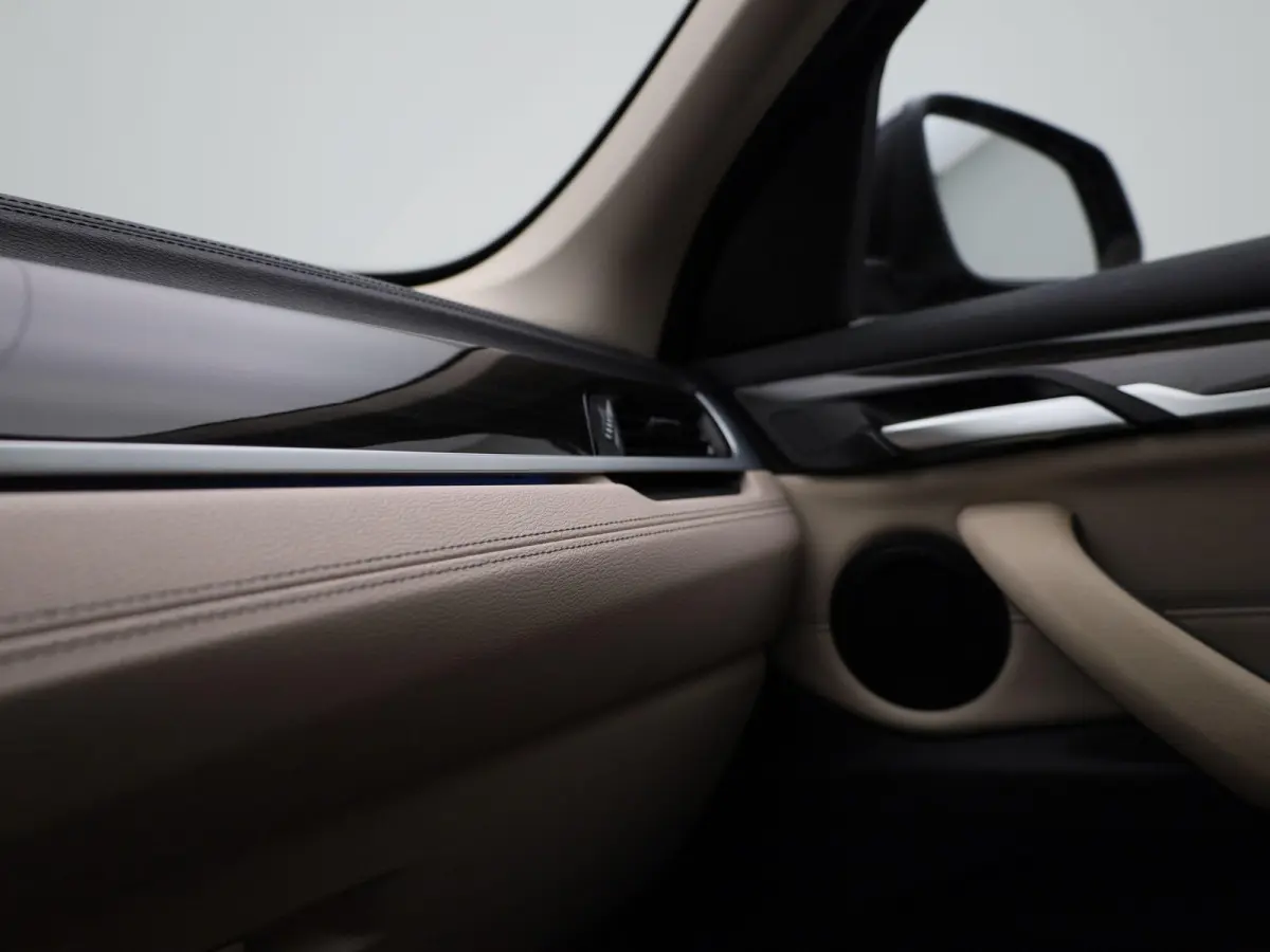 xDrive25e | PANORAMADAK | CAMERA | HEAD UP DISPLAY | PARKEERSENSOREN | CRUISE