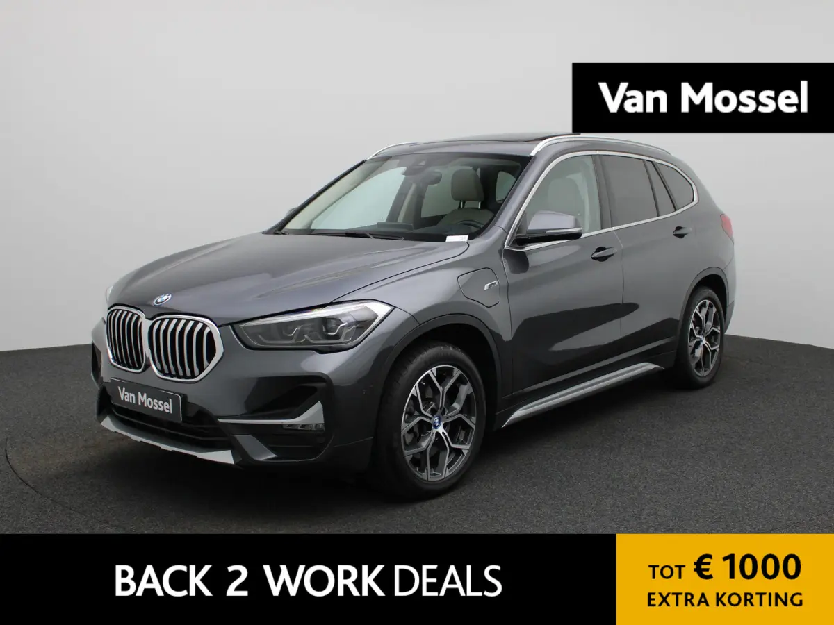 xDrive25e | PANORAMADAK | CAMERA | HEAD UP DISPLAY | PARKEERSENSOREN | CRUISE