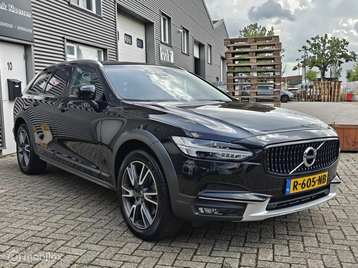 2.0 T5 AWD Pro Volleder El. Panorama