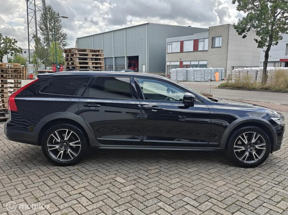 2.0 T5 AWD Pro Volleder El. Panorama