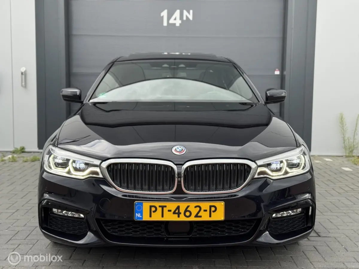 530D High Executive | M-Pakket | Dak | 360 | HUD