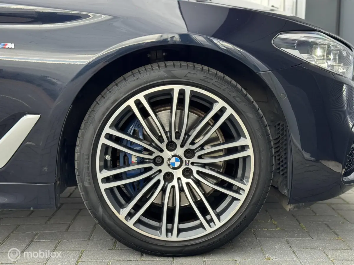 530D High Executive | M-Pakket | Dak | 360 | HUD