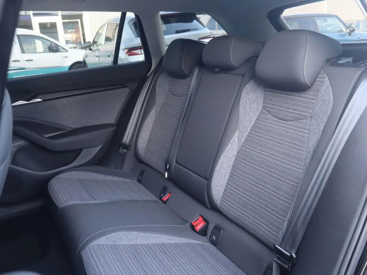 1.5 TSI 204pk PHEV Edition | SoH 100% | Trekhaak | Canton Audio