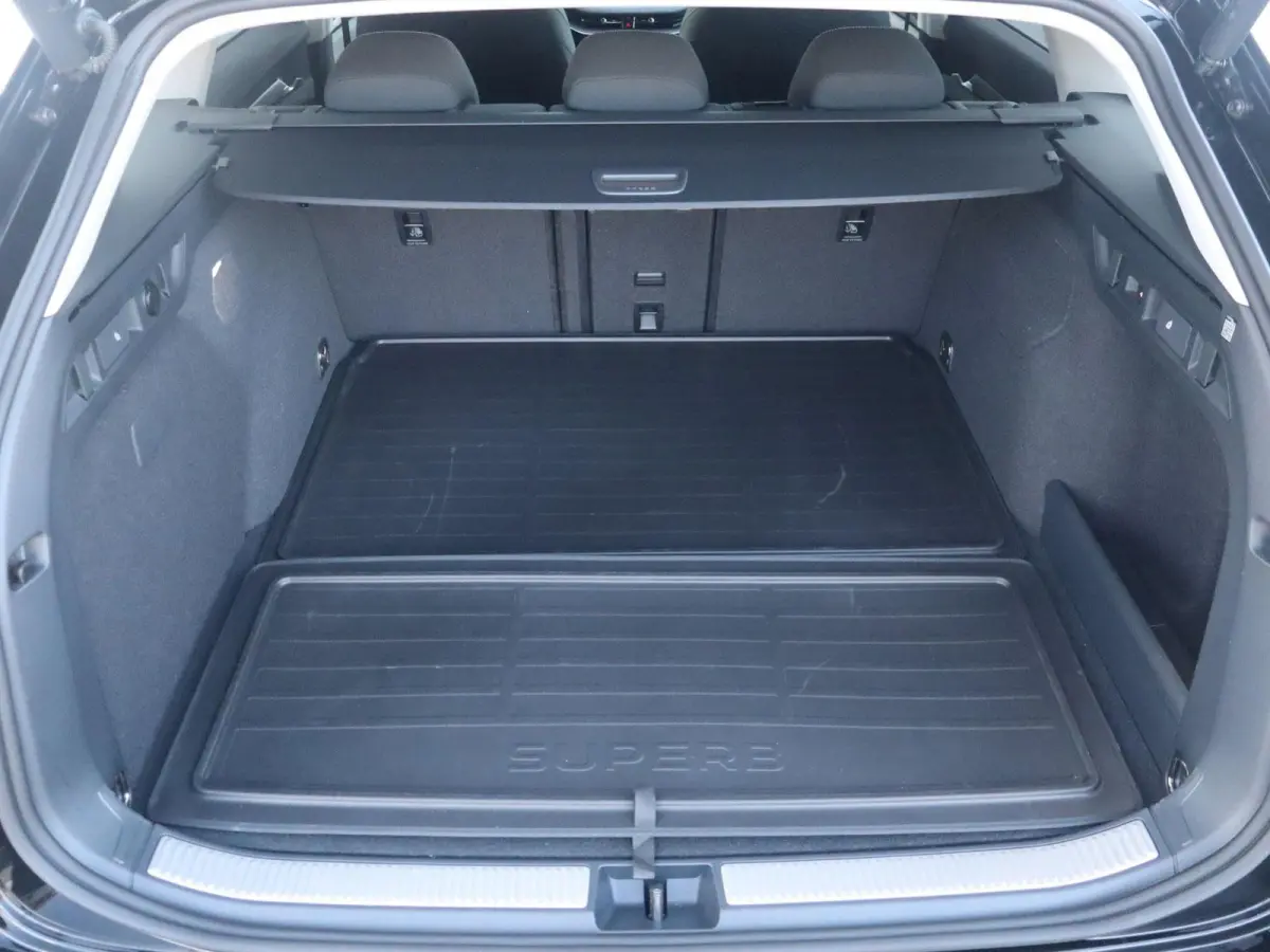 1.5 TSI 204pk PHEV Edition | SoH 100% | Trekhaak | Canton Audio