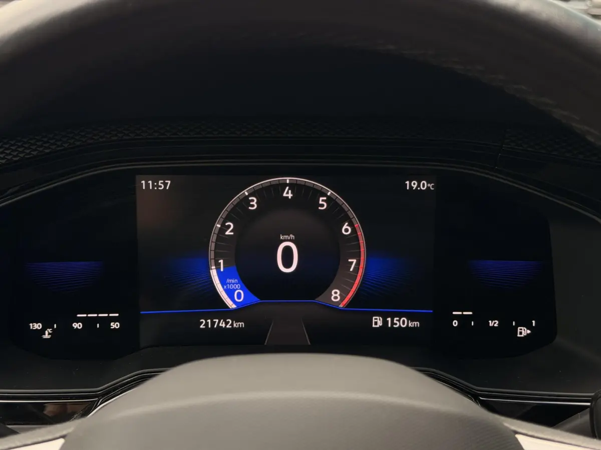 1.0 TSI Life NAV.VIA.APP | CAM | ADAPT.CRUISE | STOELVERW. | KEYLESS | LED