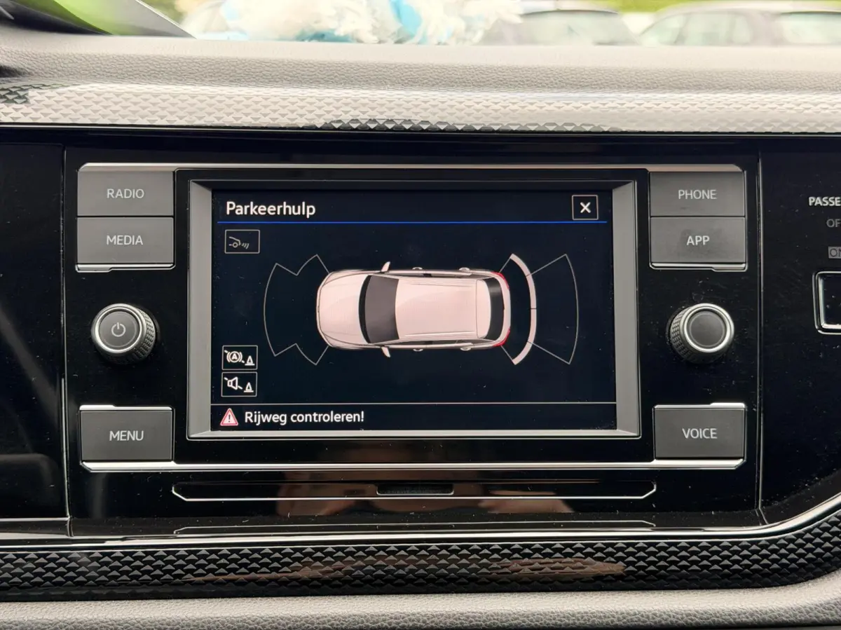 1.0 TSI Life NAV.VIA.APP | CAM | ADAPT.CRUISE | STOELVERW. | KEYLESS | LED