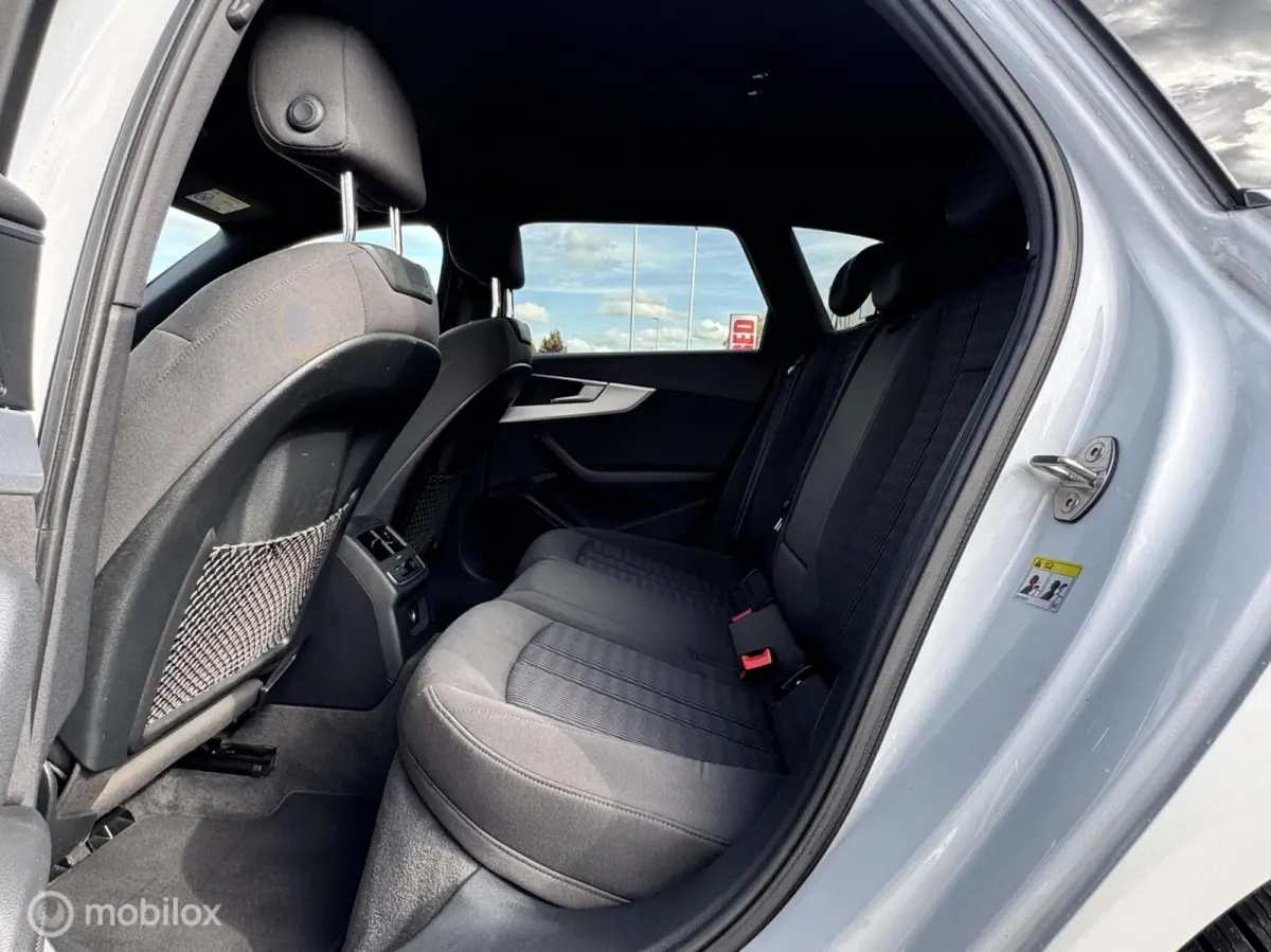2.0 TDI Pro Line|Virtual Carplay Keyless LED
