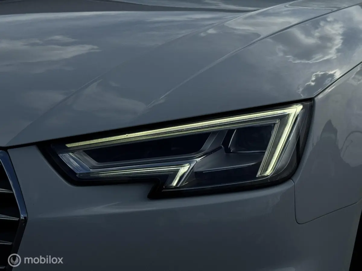 2.0 TDI Pro Line|Virtual Carplay Keyless LED