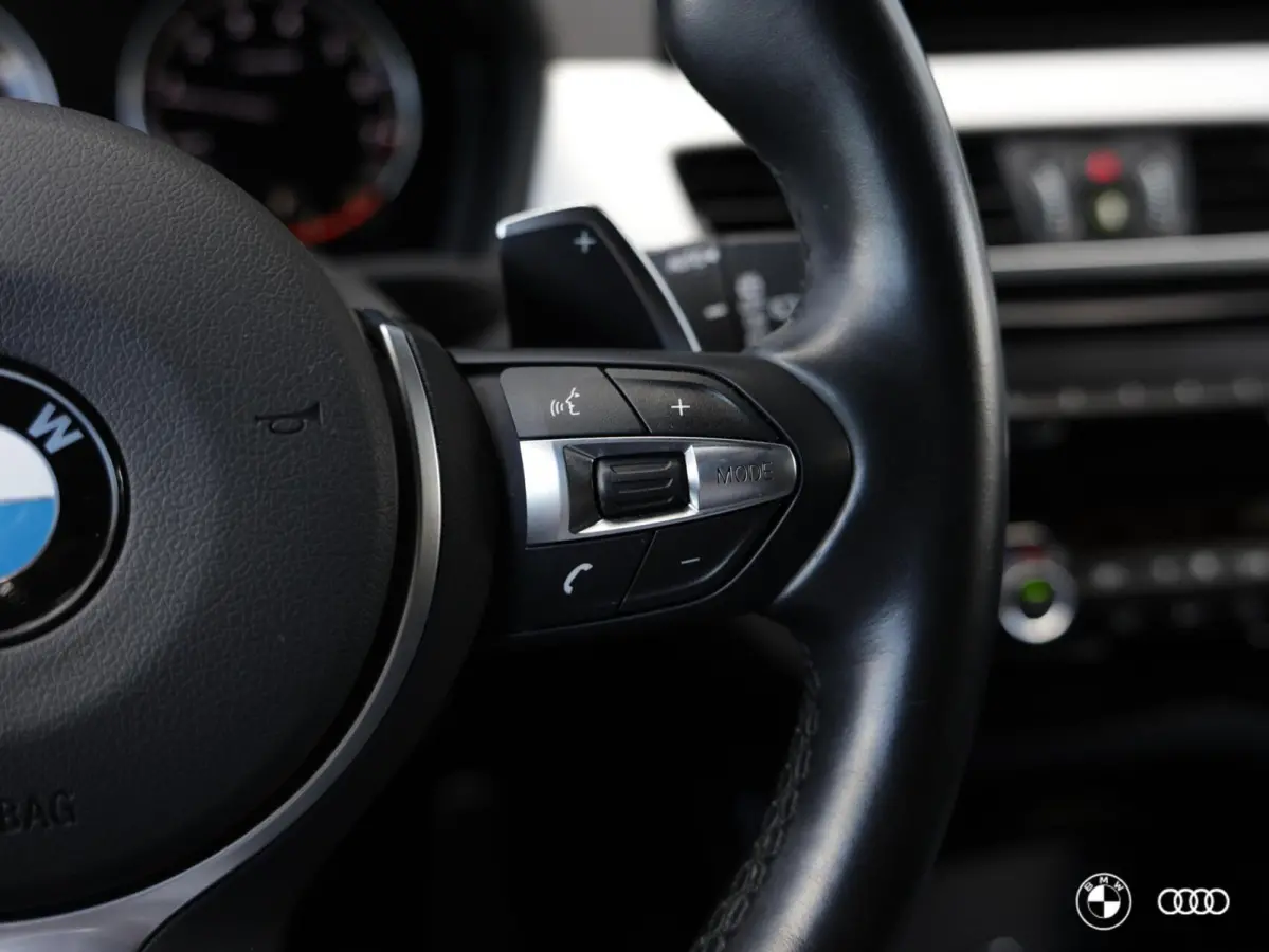20i sDrive M SPORT / ACC / HIFI / HEADUP / CARPLAY / DAB+ / 19"