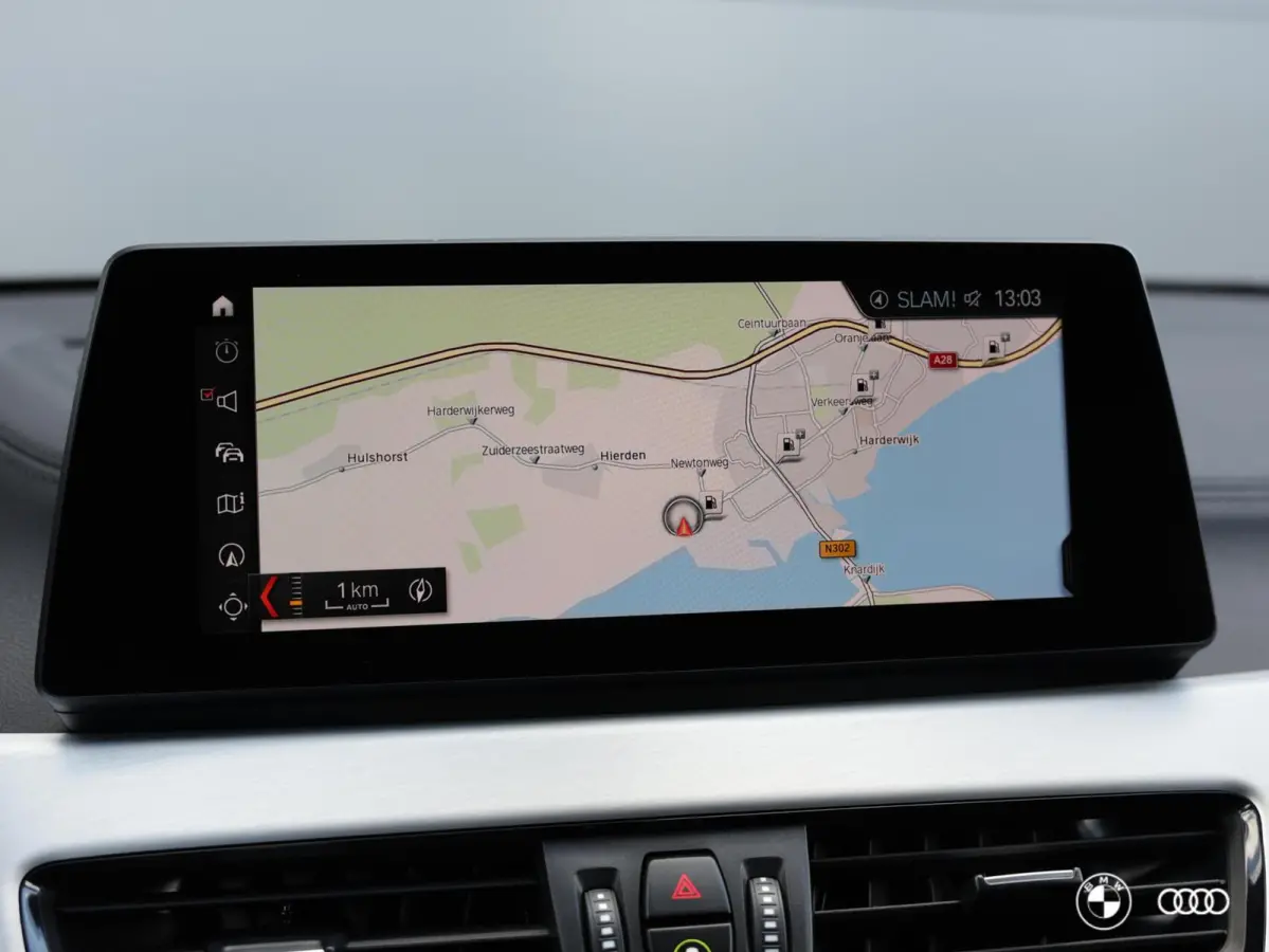 20i sDrive M SPORT / ACC / HIFI / HEADUP / CARPLAY / DAB+ / 19"