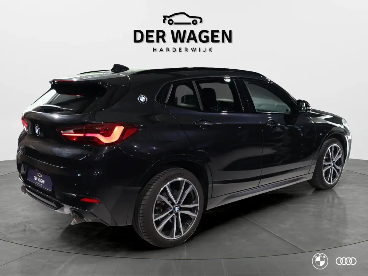 20i M SPORT / ACC / HEADUP / CARPLAY / DAB+ / 19"