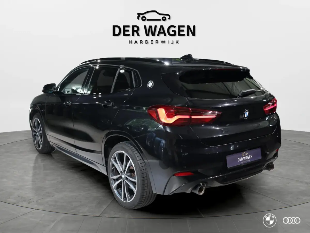 20i M SPORT / ACC / HEADUP / CARPLAY / DAB+ / 19"
