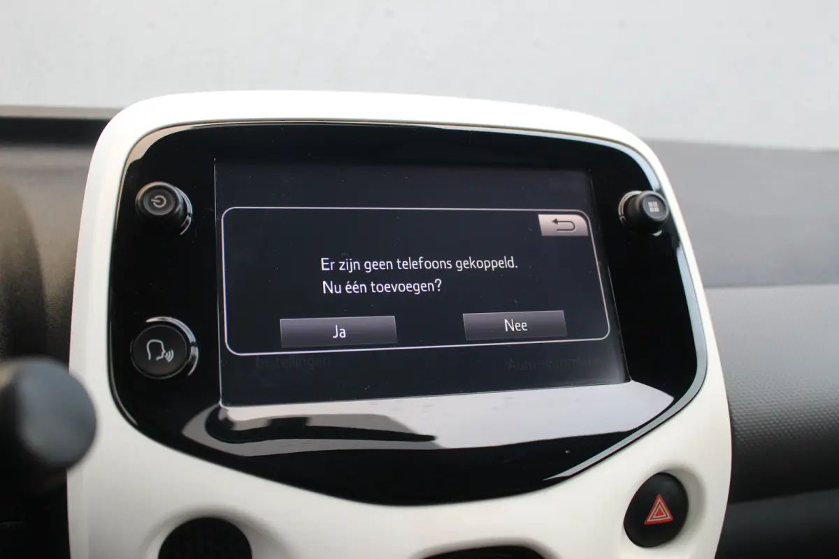 1.0 VTi Millenium | Airco | Carplay | Bluetooth | Elek. Ramen | Airco | Carplay | Bluetooth | Elek. Ramen |