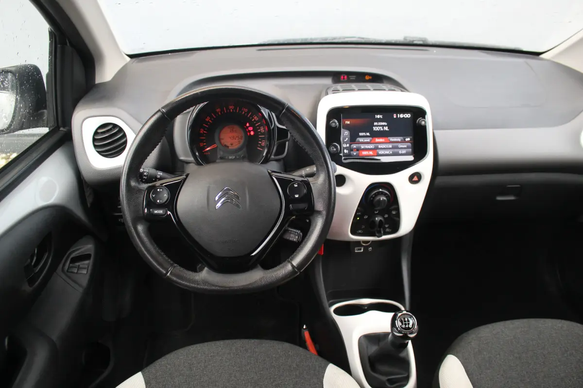 1.0 VTi Millenium | Airco | Carplay | Bluetooth | Elek. Ramen | Airco | Carplay | Bluetooth | Elek. Ramen |