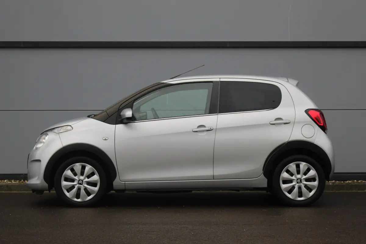 1.0 VTi Millenium | Airco | Carplay | Bluetooth | Elek. Ramen | Airco | Carplay | Bluetooth | Elek. Ramen |