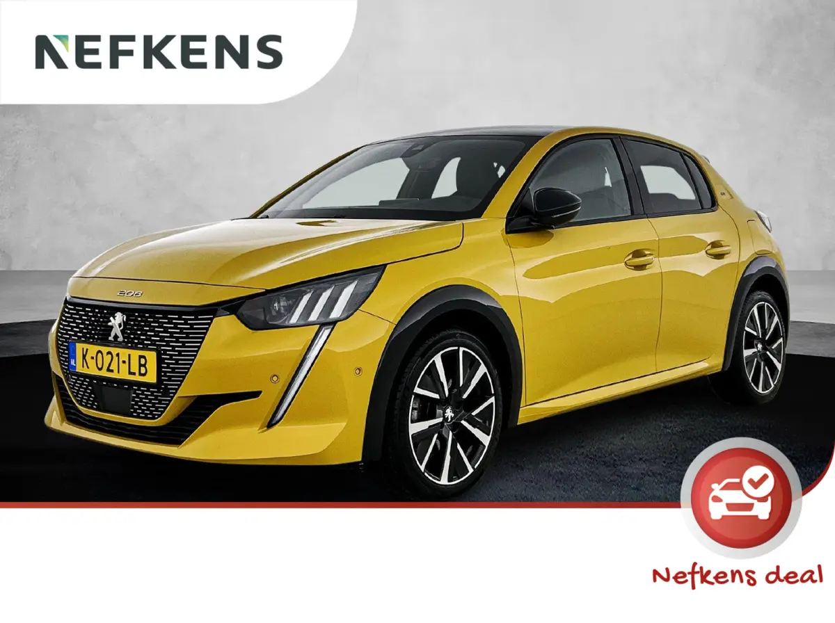 GT 100pk | Navigatie | Achteruitrijcamera | 3D Cockpit | Climate Control | Cruise Control | Parkeersensoren v+a | Dodehoeksensor | Armsteun | Keyless | Full Led koplampen | Half lederen spor