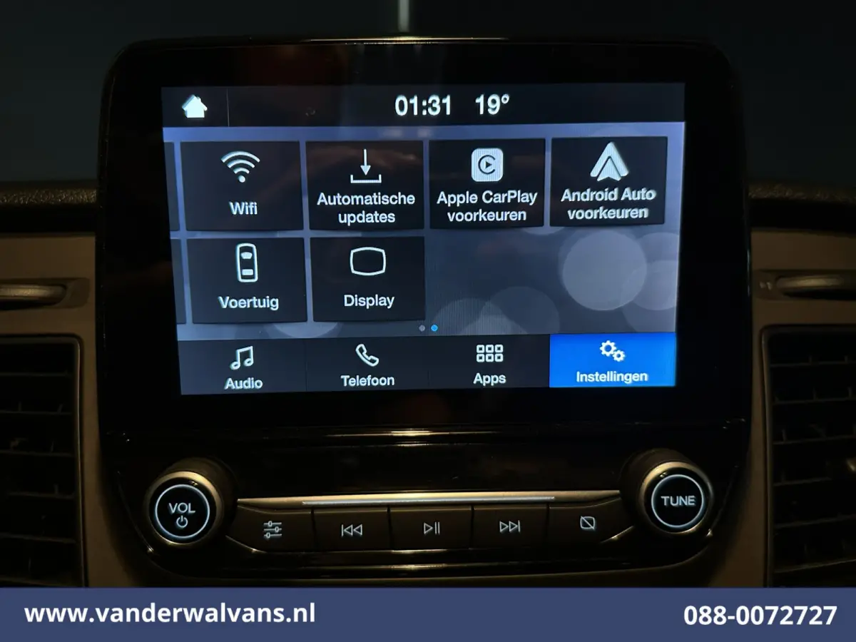 2.0 TDCI L1H1 Euro6 Airco | Camera | Imperiaal | Apple Carplay | LED | Cruisecontrol Android Auto, Verwarmde voorruit, 2500kg Trekhaak, Parkeersensoren, Bijrijdersbank