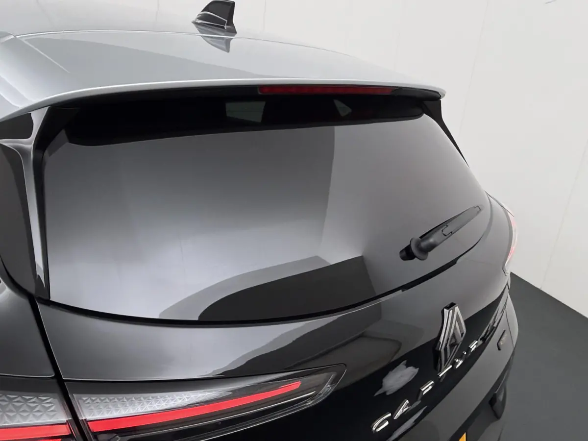 techno full hybrid E-Tech 160 | SoH 97% | Google Navigatie | Parkeercamera | Climate Control |