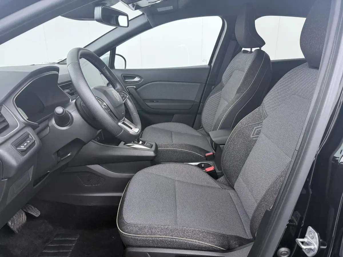 techno full hybrid E-Tech 160 | SoH 97% | Google Navigatie | Parkeercamera | Climate Control |