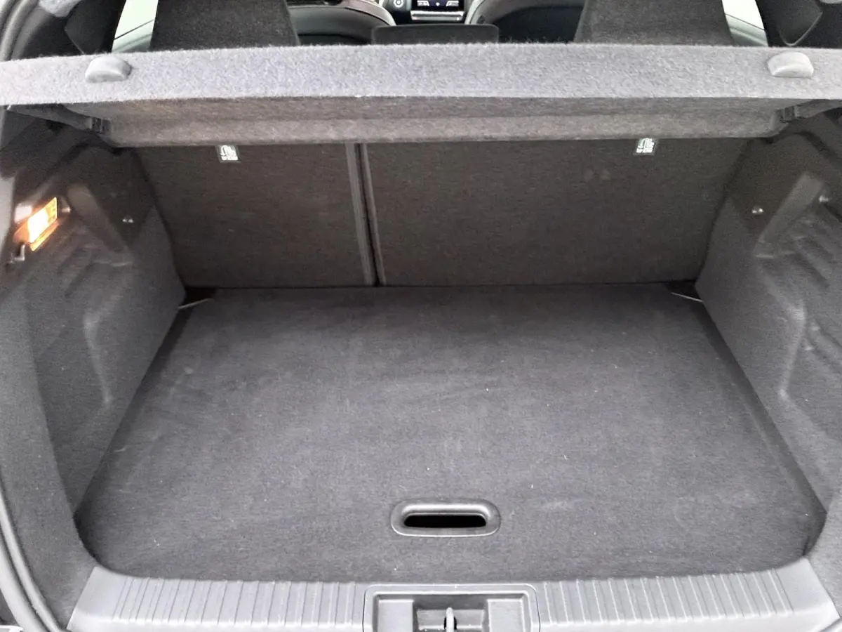 techno full hybrid E-Tech 160 | SoH 97% | Google Navigatie | Parkeercamera | Climate Control |
