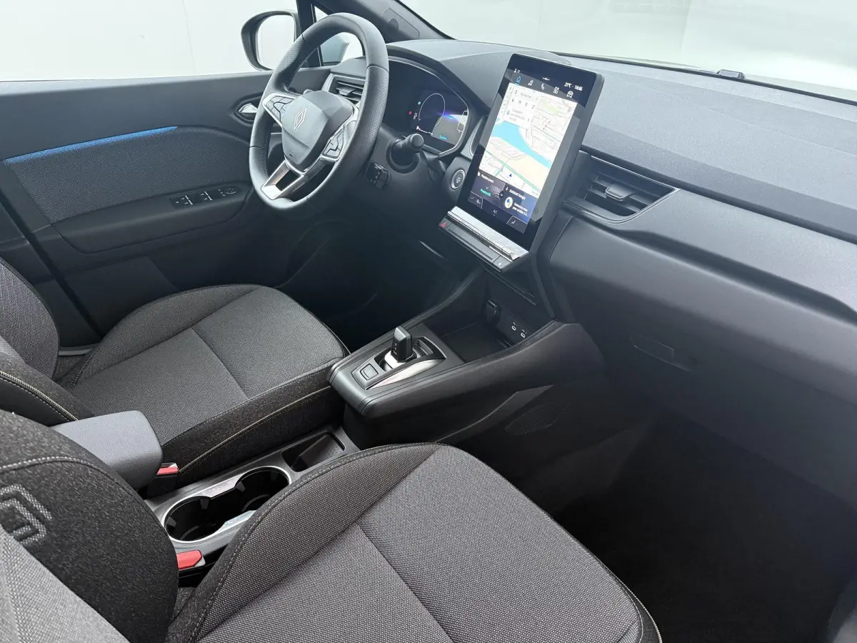 techno full hybrid E-Tech 160 | SoH 97% | Google Navigatie | Parkeercamera | Climate Control |
