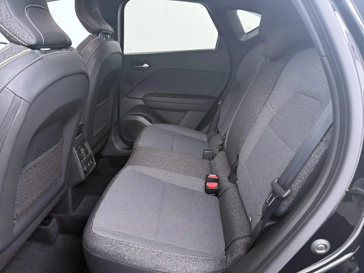 techno full hybrid E-Tech 160 | SoH 97% | Google Navigatie | Parkeercamera | Climate Control |