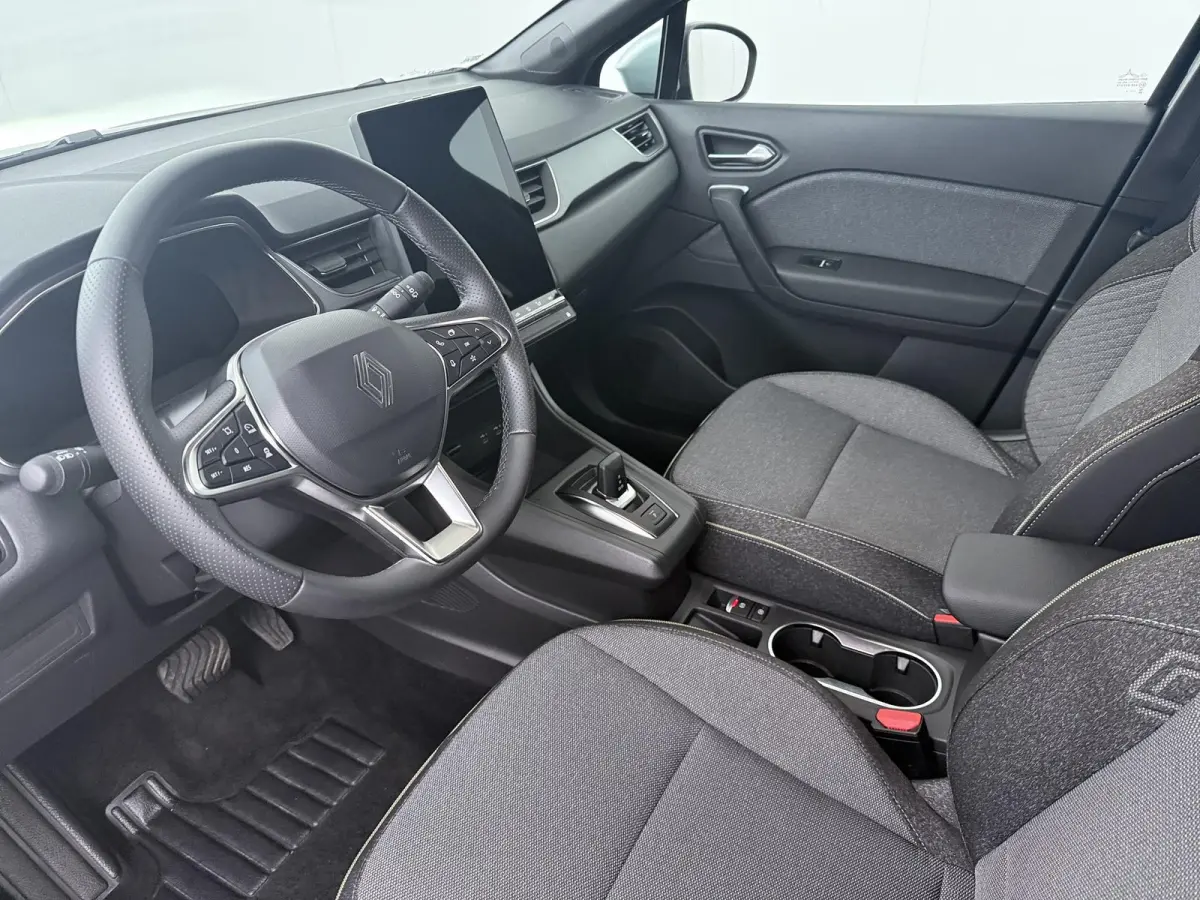 techno full hybrid E-Tech 160 | SoH 97% | Google Navigatie | Parkeercamera | Climate Control |