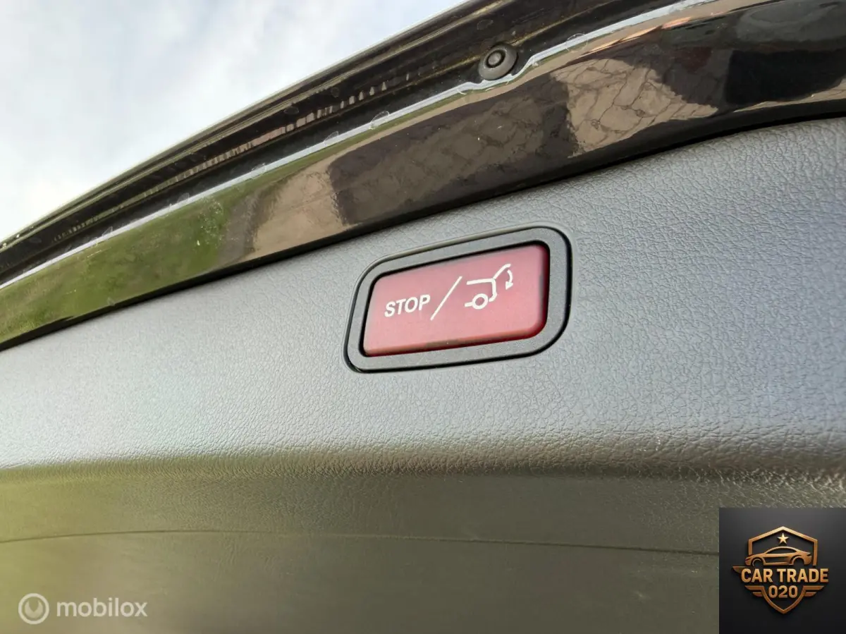180 CARPLAY|TREKHAAK|SFEER
