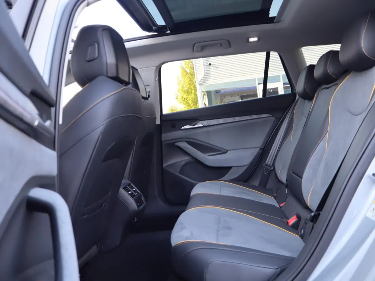 1.5 TSI 204pk PHEV Edition | SoH 100% | Panoramadak | Dynamic Chassis Control