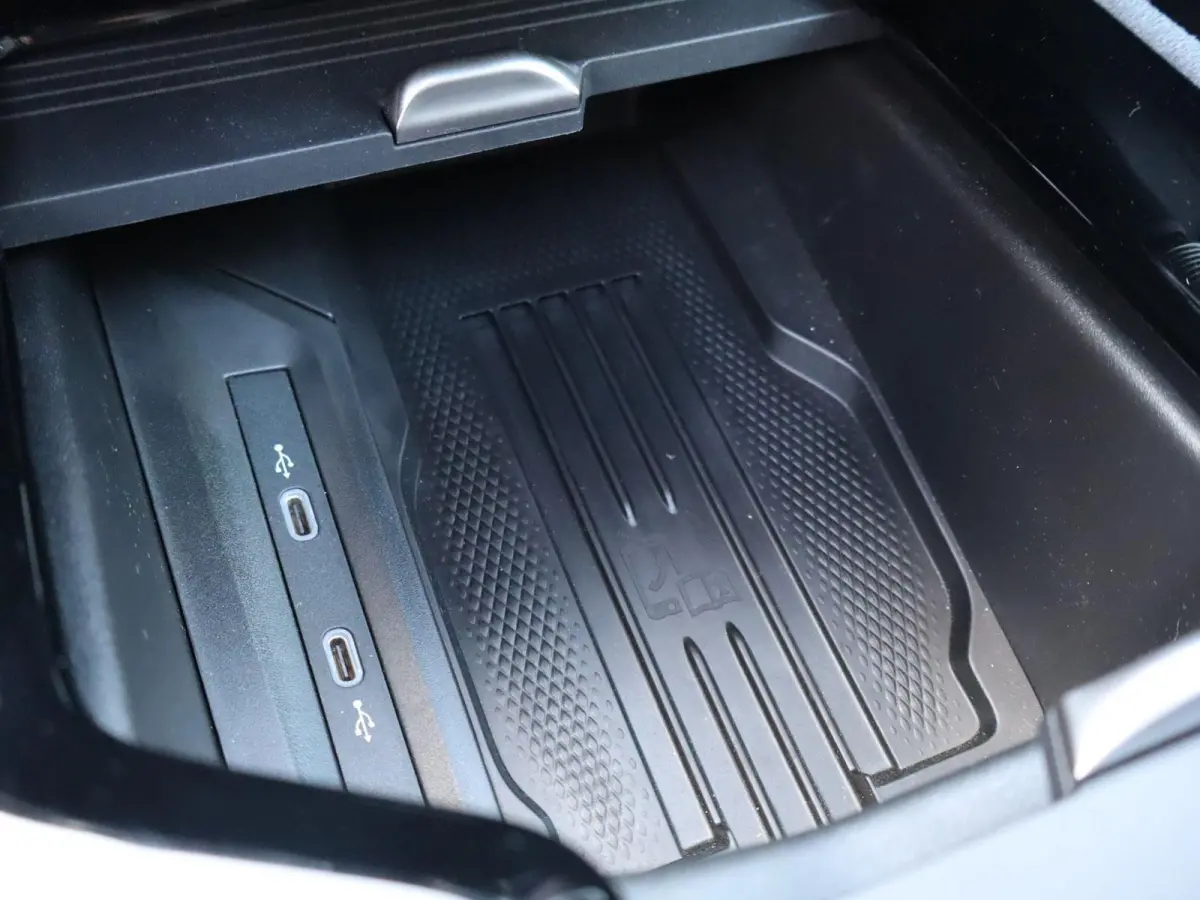 1.5 TSI 204pk PHEV Edition | SoH 100% | Panoramadak | Dynamic Chassis Control
