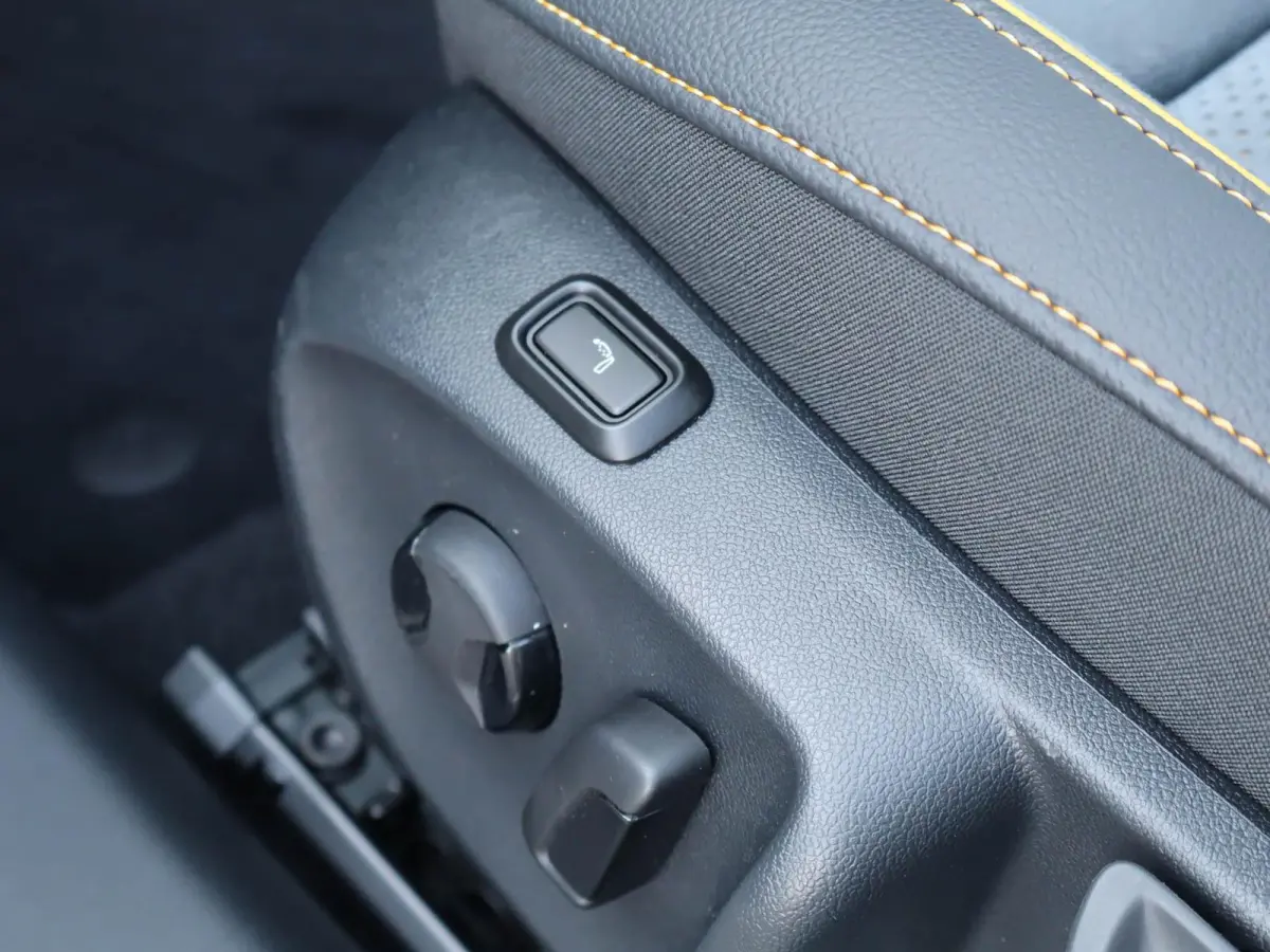 1.5 TSI 204pk PHEV Edition | SoH 100% | Panoramadak | Dynamic Chassis Control