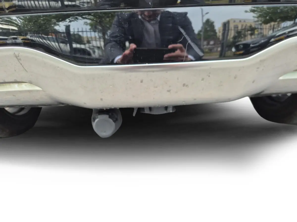 Edition 64.8 kWh | Afneembare Trekhaak | Climate Control | Cruise Control | Camera | Navigatie | Stoelverwarming | Stuurverwarming |
