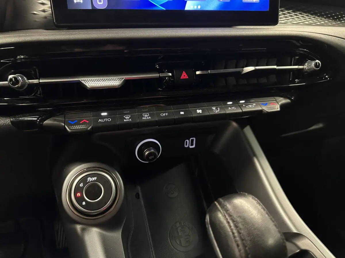 1.5T Hybrid Sprint NAVI CARPLAY LEER ADAPTIEF CRUISE.