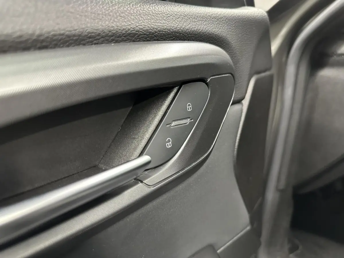 1.5T Hybrid Sprint NAVI CARPLAY LEER ADAPTIEF CRUISE.