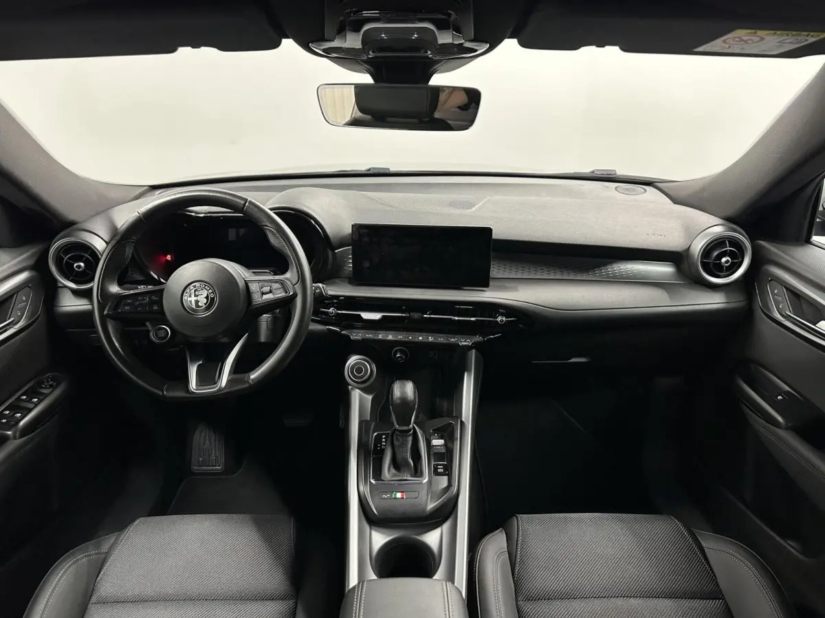 1.5T Hybrid Sprint NAVI CARPLAY LEER ADAPTIEF CRUISE.