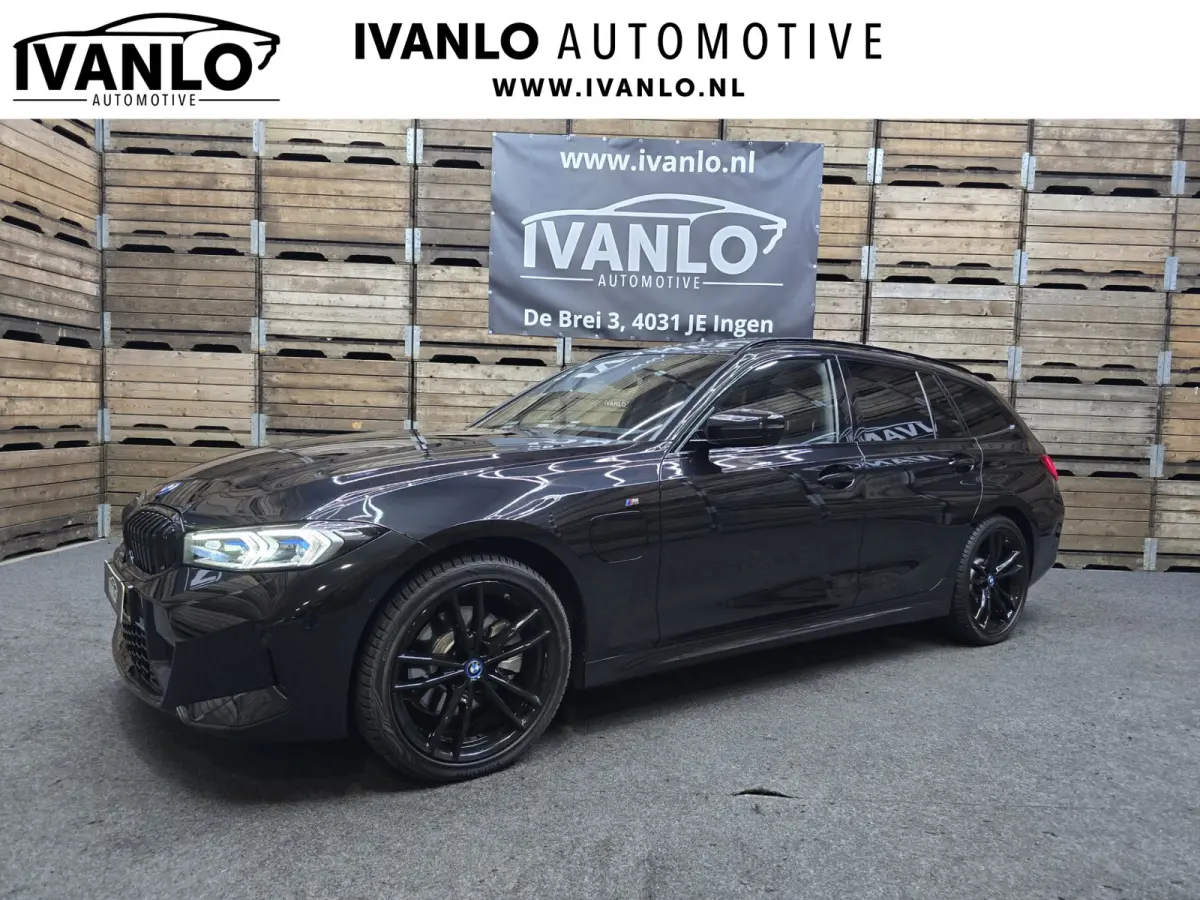 330e xDrive M Sport Pano Leder Widescreen HUD camera Laser 19"LM