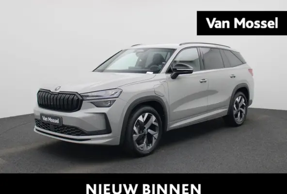 1.5 TSI PHEV Sportline Business 204 PK Automaat | Panormadak | Trekhaak | Canton Geluidssysteem |  Matrix LED Koplampen | Navigatie |  Apple Carplay/Android Auto | Keyless Entry | Climate Co