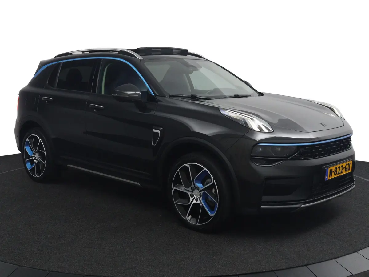 1.5*PLUG-IN*NAVI*PANO*CAM*ACC*CARPLAY*ECC*LED*