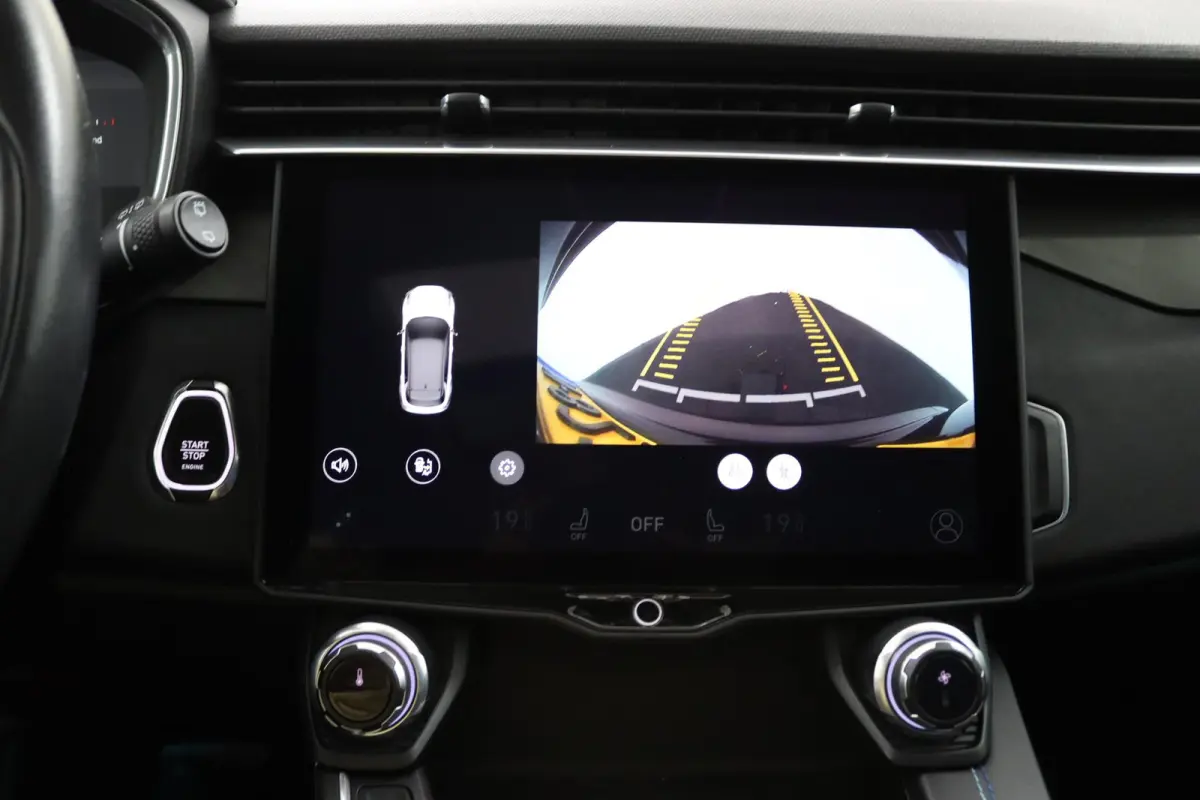 1.5*PLUG-IN*NAVI*PANO*CAM*ACC*CARPLAY*ECC*LED*