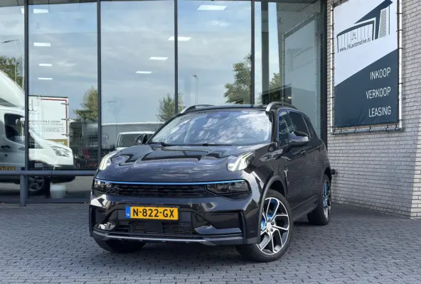 1.5*PLUG-IN*NAVI*PANO*CAM*ACC*CARPLAY*ECC*LED*