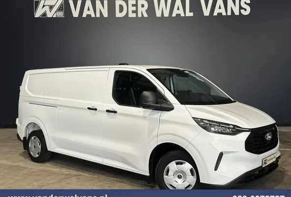 2.0 TDCI 136pk L2H1 Euro6 Airco | Camera | LED | Cruisecontrol Verwarmde voorruit, Parkeersensoren, Bijrijdersbank, 2740kg trekvermogen