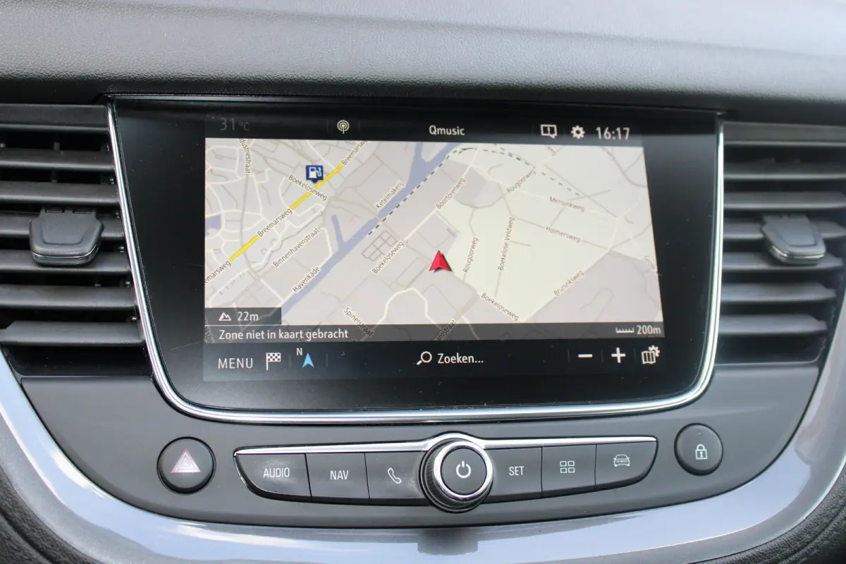 1.2 Turbo Innovation | Navigatie | Camera | AGR | All season | Trekhaak | Parkeersensoren voor + achter |