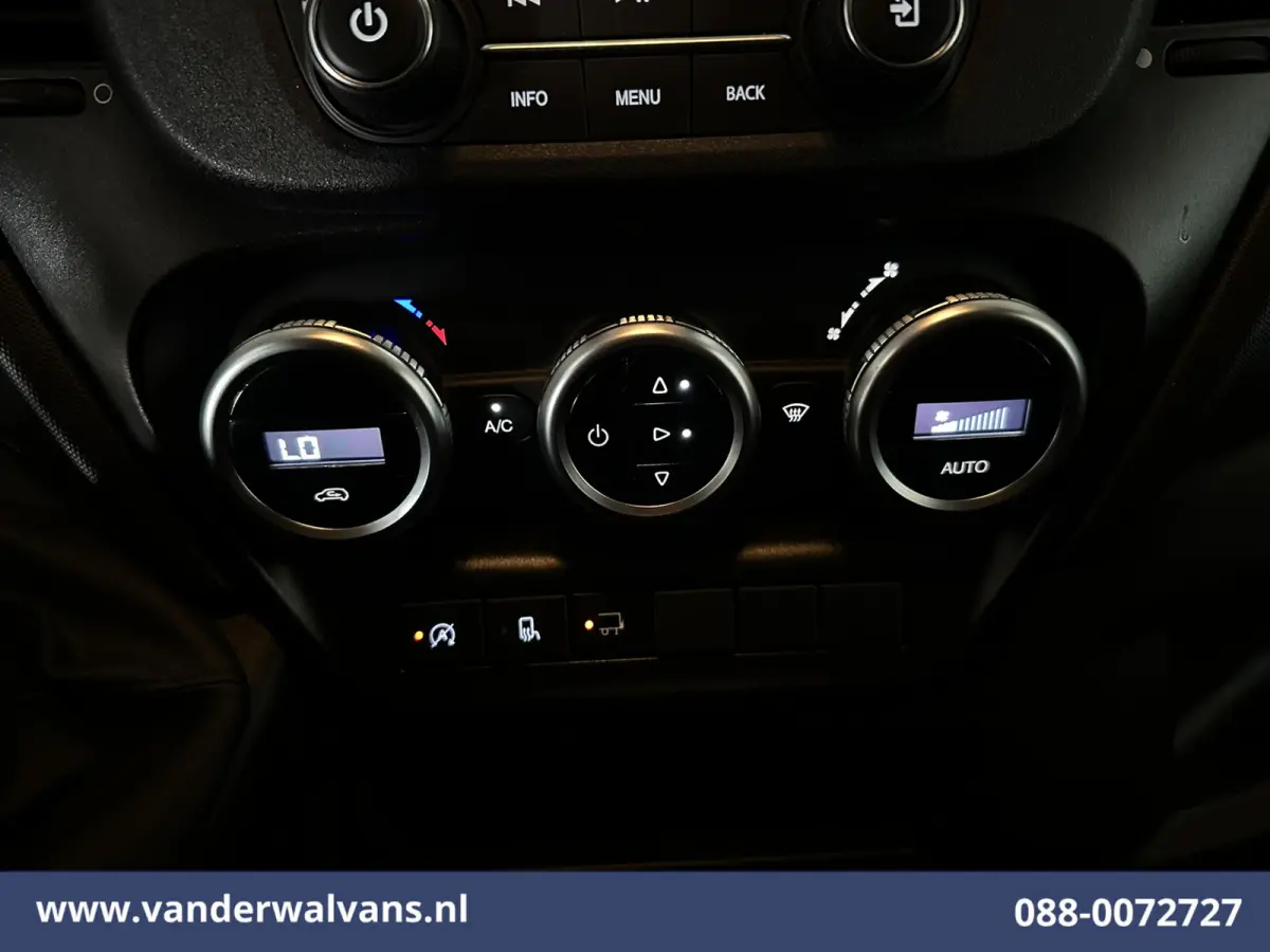 35C16H 157pk Bakwagen Laadklep Dubbel Lucht Euro6 Airco | 1010kg laadvermogen Bijrijdersbank