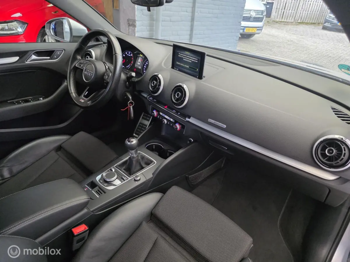 1.0 TFSI Sport S Line Edition Incl.APK+Afleveringsbeurt