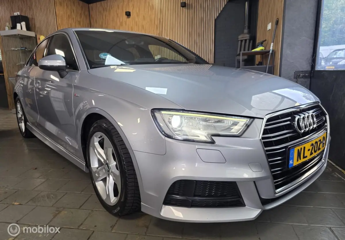 1.0 TFSI Sport S Line Edition Incl.APK+Afleveringsbeurt