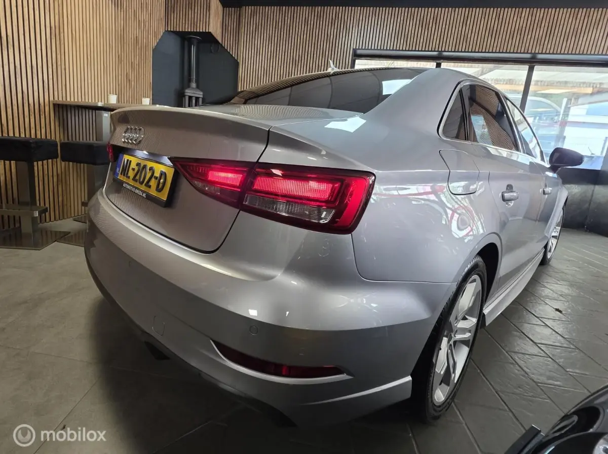 1.0 TFSI Sport S Line Edition Incl.APK+Afleveringsbeurt