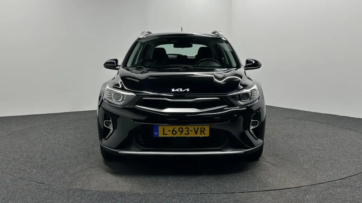 1.0 T-GDi MHEV DynamicLine CARPLAY NAVI CRUISE 42000 KM.