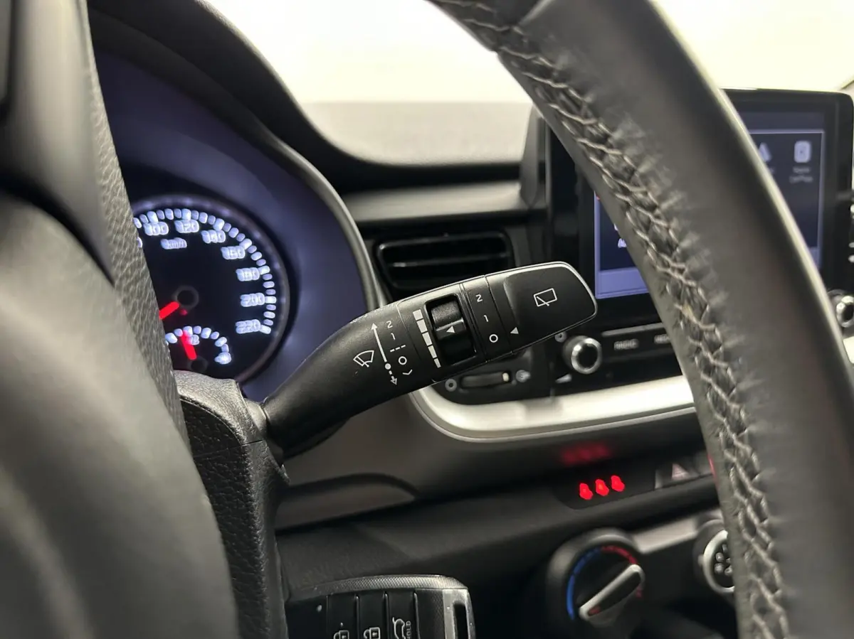 1.0 T-GDi MHEV DynamicLine CARPLAY NAVI CRUISE 42000 KM.