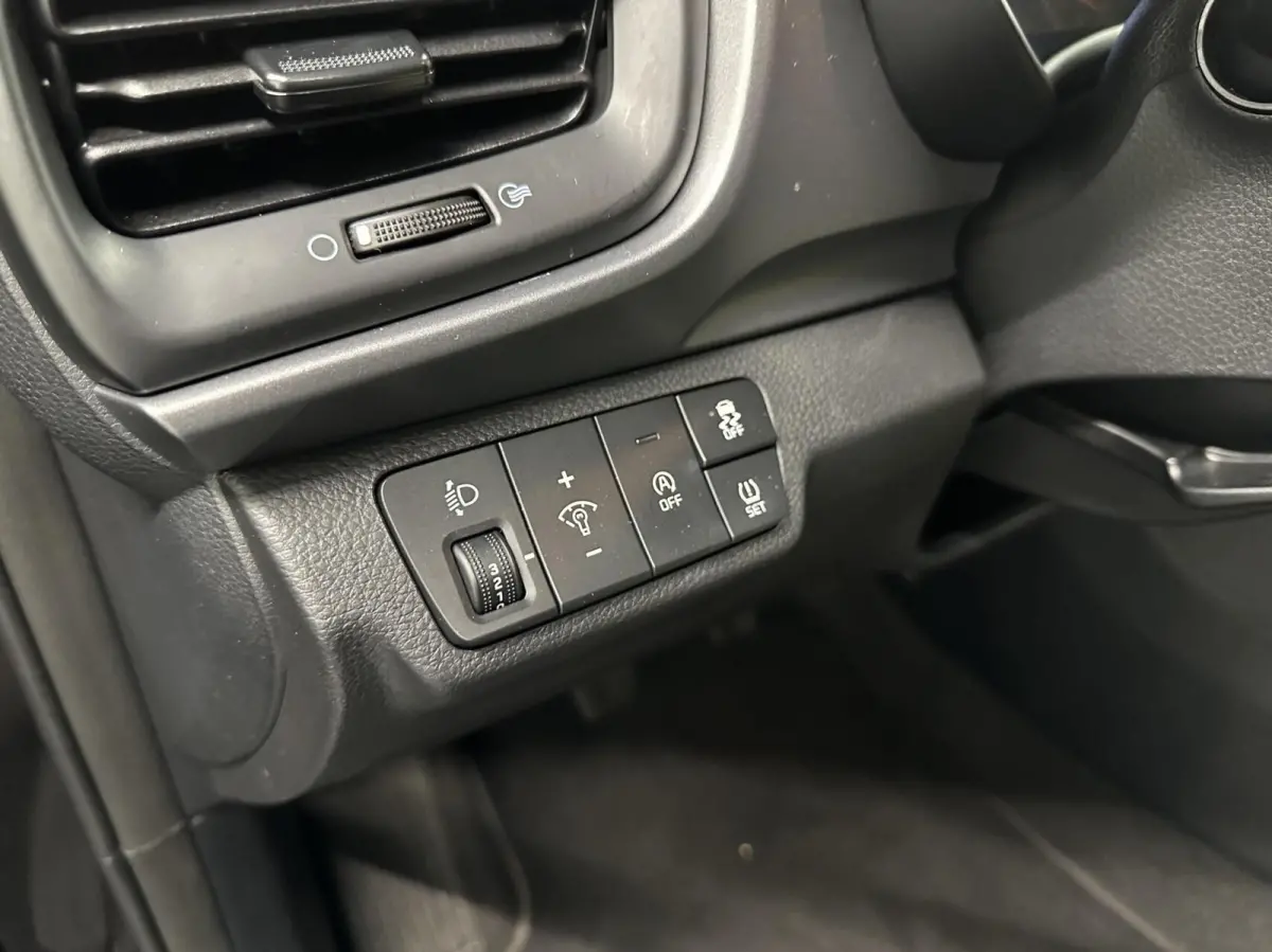 1.0 T-GDi MHEV DynamicLine CARPLAY NAVI CRUISE 42000 KM.